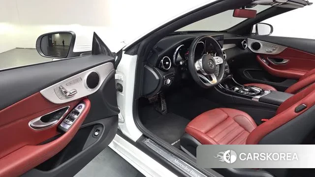 Mercedes-Benz C-Class W205 2019 Белый из Кореи, фото 2