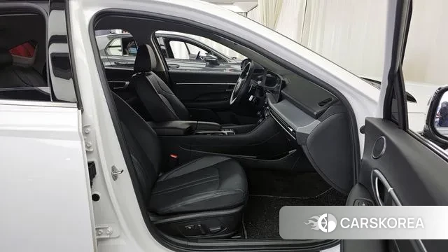 Hyundai Sonata D Edge (DN8) 2024 Белый из Кореи, фото 2