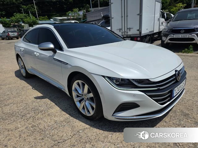 Volkswagen Arteon 2023 Белый из Кореи, фото 2