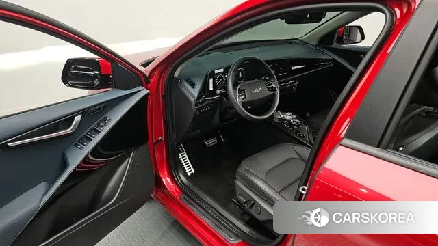 Kia Di Ol Nu Niro 2023 Красный из Кореи, фото 2