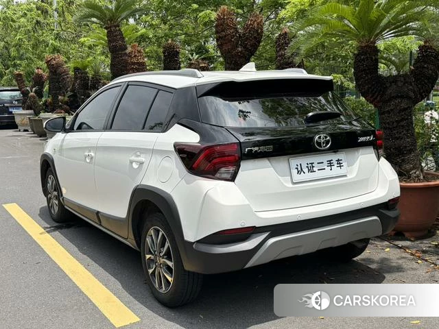 Toyota YARIS L Zhixuan 2023 Белый из Китая, фото 2