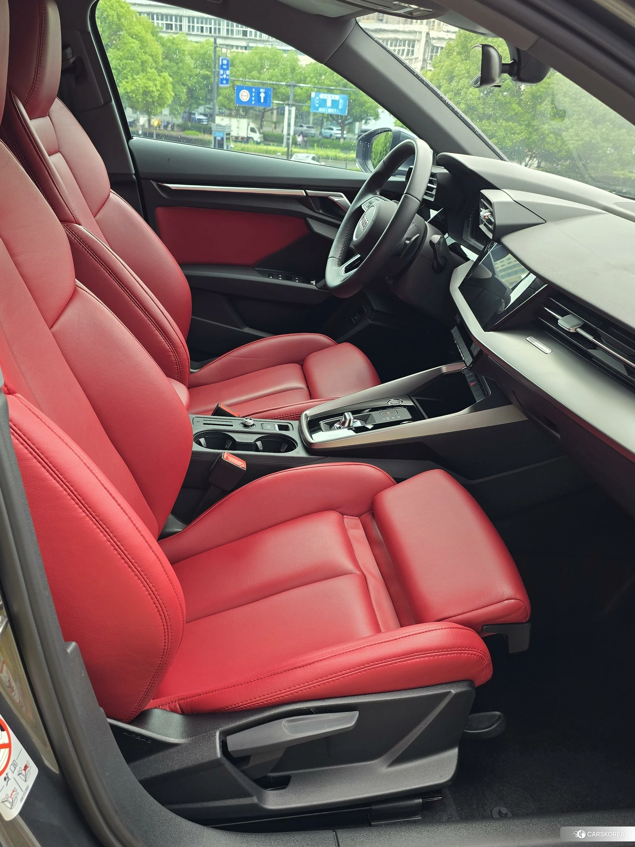 Audi A3 2023 Темно-серый из Китая, фото 2