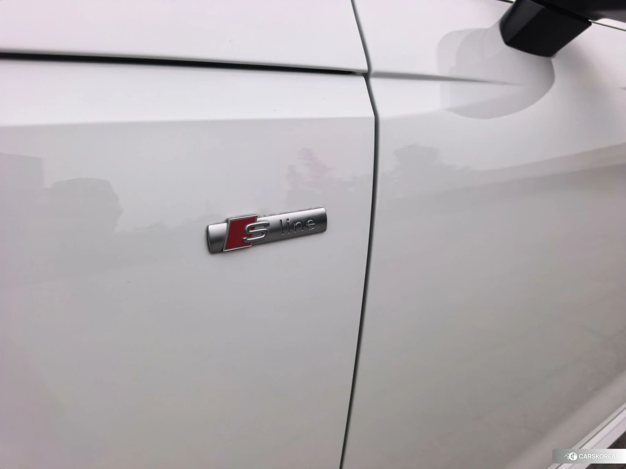 Audi A4L 2020 Белый из Китая, фото 2