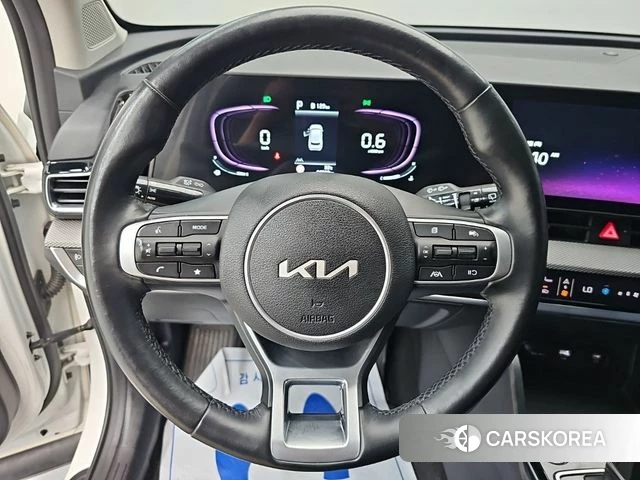 Kia Sportage 5th Generation 2022 Белый из Кореи, фото 2