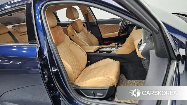 Genesis The New G70 id 3488745 из Кореи 2