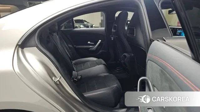 Mercedes-Benz CLA-Class C118 2020 Песочный из Кореи, фото 2