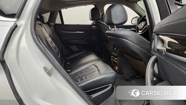 BMW X6 (F16) 2018 Белый из Кореи, фото 2