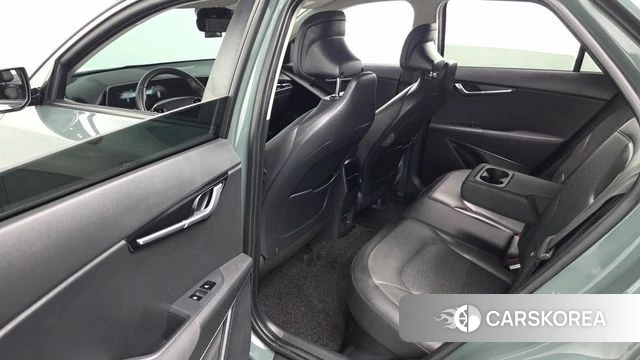 Kia Di Ol Nu Niro 2022 Зеленый из Кореи, фото 2