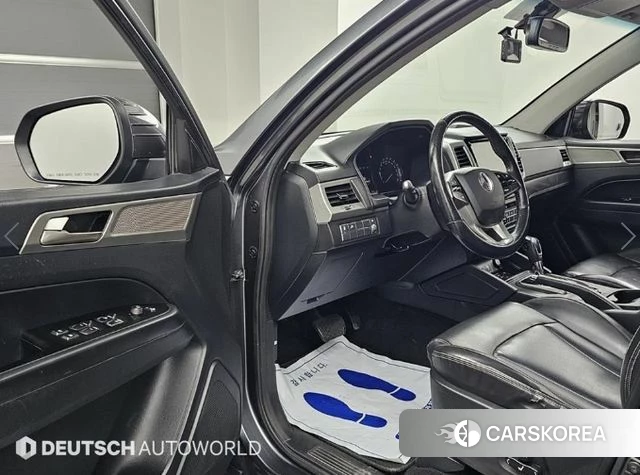 Ssangyong Rexton Sports 2018 Серебристо-серый из Кореи, фото 2