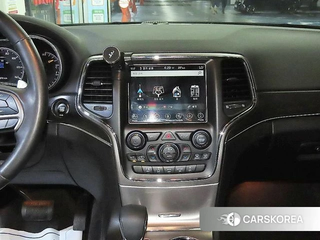 Jeep Grand Cherokee 2018 Серый из Кореи, фото 2