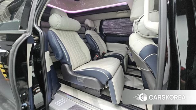 Kia The New Carnival 4th Generation 2024 Черный из Кореи, фото 2