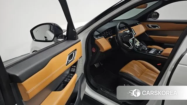 Land Rover Range Rover Velar 2021 Белый из Кореи, фото 2