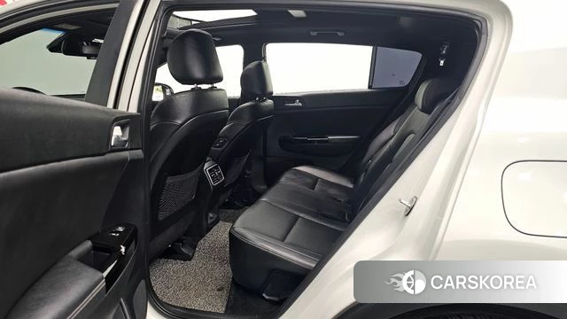 Kia Sportage The Bold 2018 Белый из Кореи, фото 2