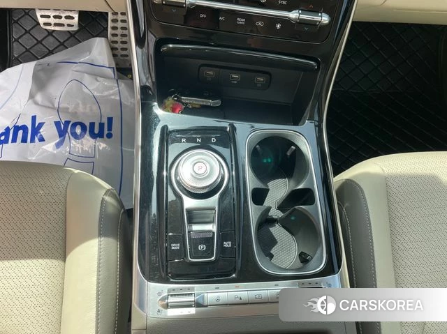 Kia Carnival 4th generation 2021 Белый из Кореи, фото 2