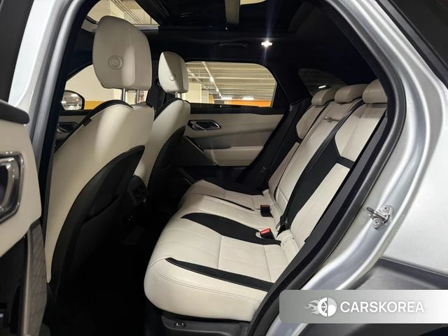 Land Rover Range Rover Velar 2018 Серебряный из Кореи, фото 2