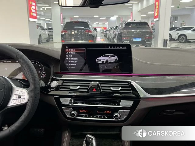 BMW 5 series 2023 Белый из Китая, фото 2