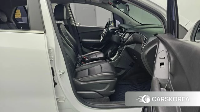 Chevrolet (GM Daewoo) The New Trax 2018 Белый из Кореи, фото 2