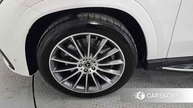 Mercedes-Benz GLE-Class W167 2025 Белый из Кореи, фото 2