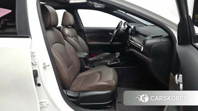 Kia Come New K3 2018 Белый из Кореи, фото 2