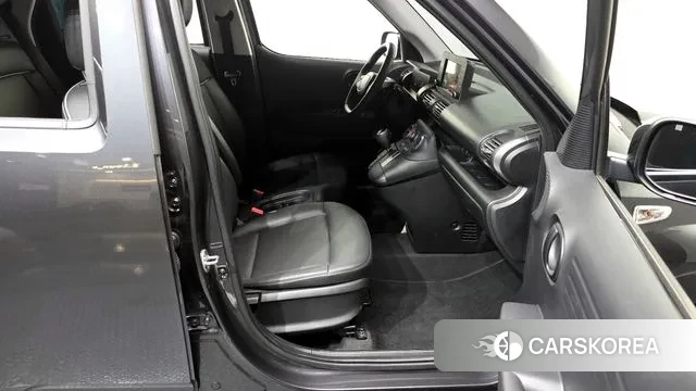 Hyundai Casper 2023 Серый из Кореи, фото 2