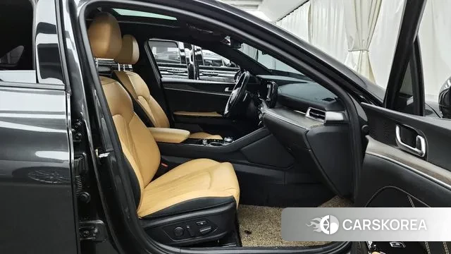 Kia K5 3rd generation 2021 Серый из Кореи, фото 2