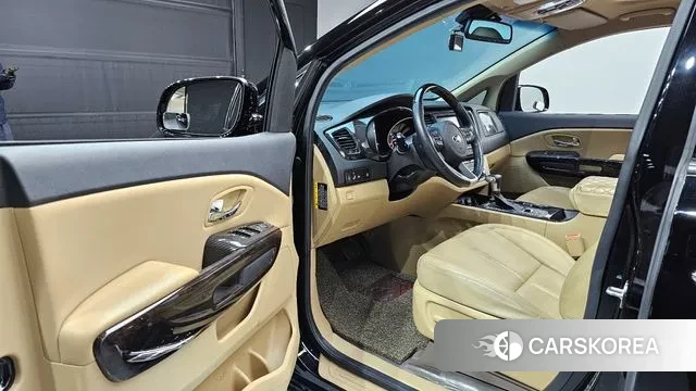 Kia The New Carnival 2020 Черный из Кореи, фото 2