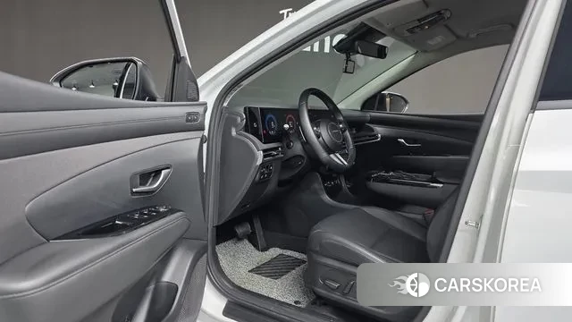 Hyundai The New Tucson (NX4) 2024 Белый из Кореи, фото 2