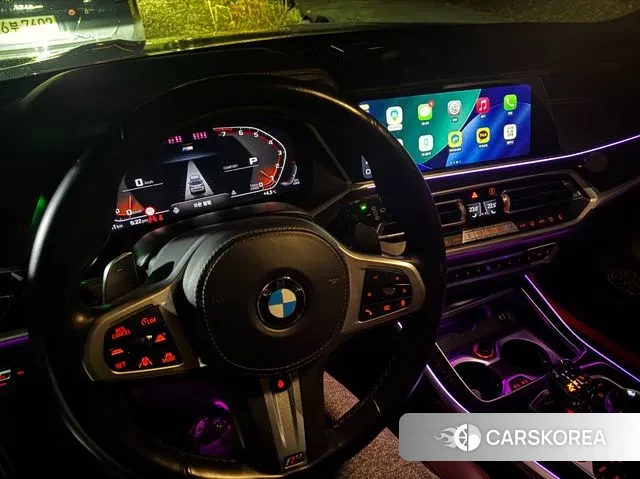 BMW X7 (G07) 2022 Белый из Кореи, фото 2