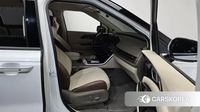 Kia Carnival 4th generation 2022 Белый из Кореи, фото 2