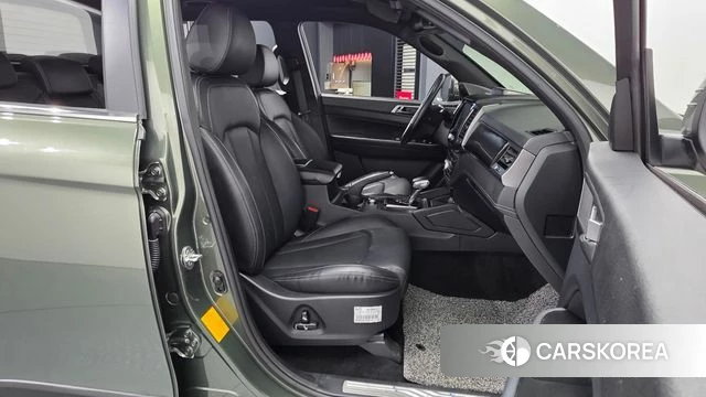 Ssangyong The New Rexton Sports Cannes 2022 Темно-зеленый из Кореи, фото 2