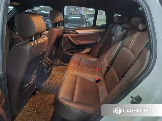 BMW X4 (F26) 2018 Белый из Кореи, фото 2