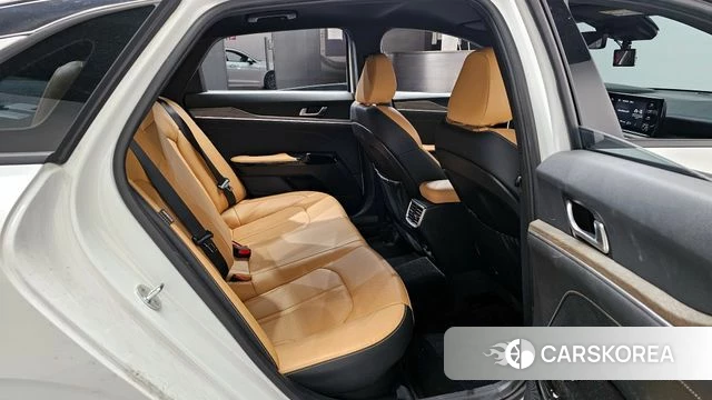 Kia K5 Hybrid 3rd Generation 2021 Белый из Кореи, фото 2