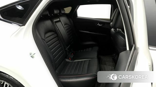 Kia Come New K3 2021 Белый из Кореи, фото 2