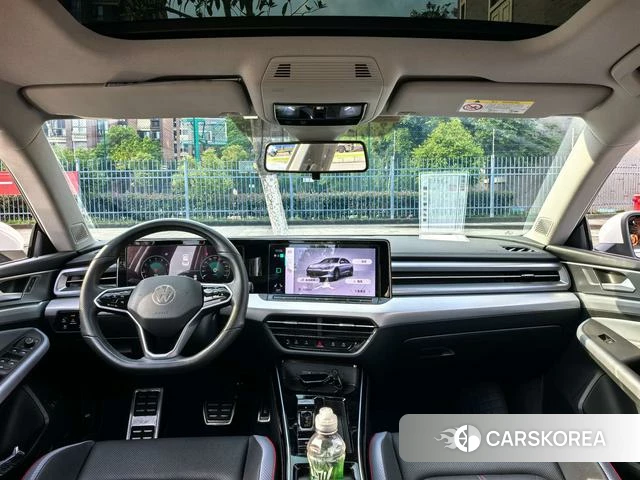 Volkswagen Lingdu 2022 Белый из Китая, фото 2