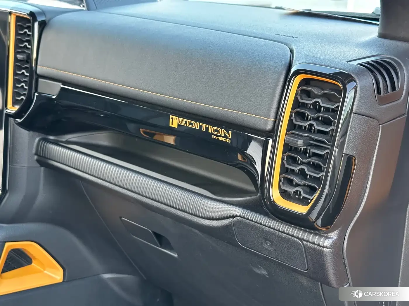 Ford Ranger Ranger 2024 Yellow/orange из Китая, фото 2