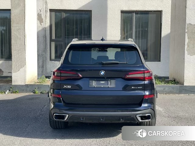 BMW X5 (imported) 2021 Черный из Китая, фото 2