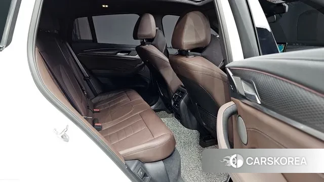 BMW X4 (G02) 2023 Белый из Кореи, фото 2