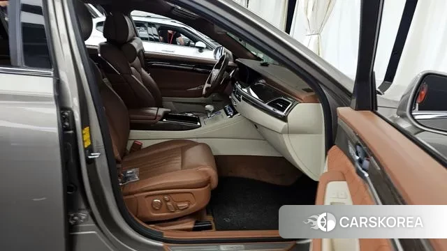 Genesis G90 2018 Песочный из Кореи, фото 2