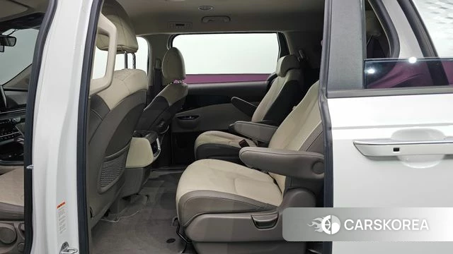 Kia Carnival 4th generation 2021 Белый из Кореи, фото 2