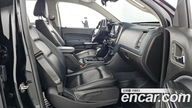 Chevrolet (GM Daewoo) Real New Colorado 2022 Черный из Кореи, фото 2