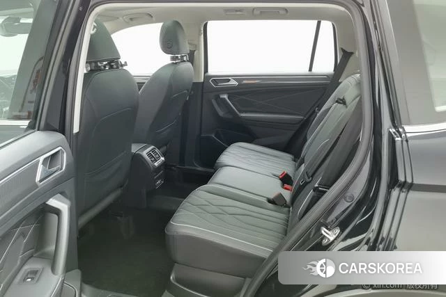 Volkswagen Tiguan L 2024 Черный из Китая, фото 2