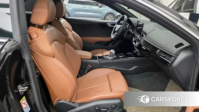 Audi A5 (F5) 2021 Черный из Кореи, фото 2