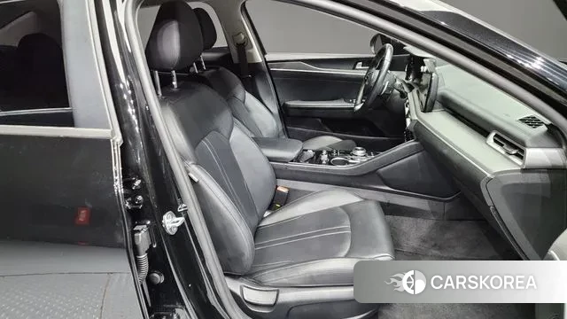 Kia K5 3rd generation 2022 Черный из Кореи, фото 2