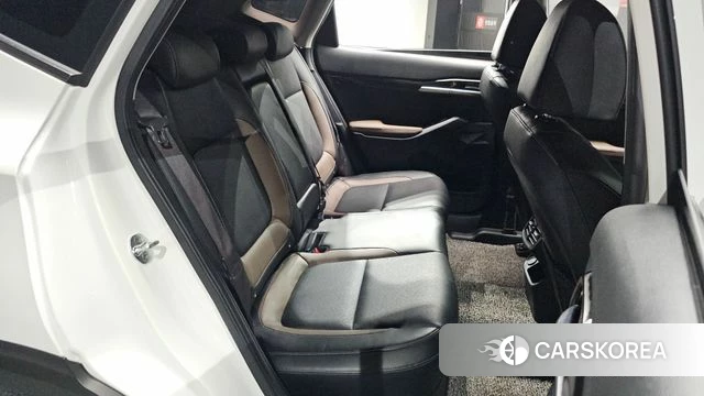 Kia Seltos 2022 Белый из Кореи, фото 2