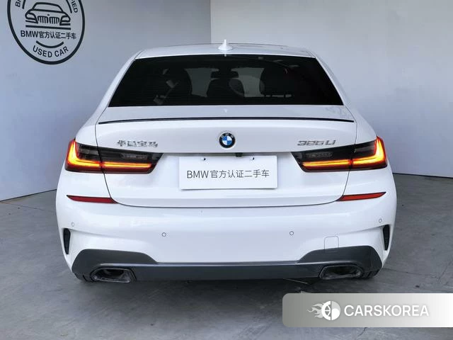BMW 3 series 2022 Белый из Китая, фото 2
