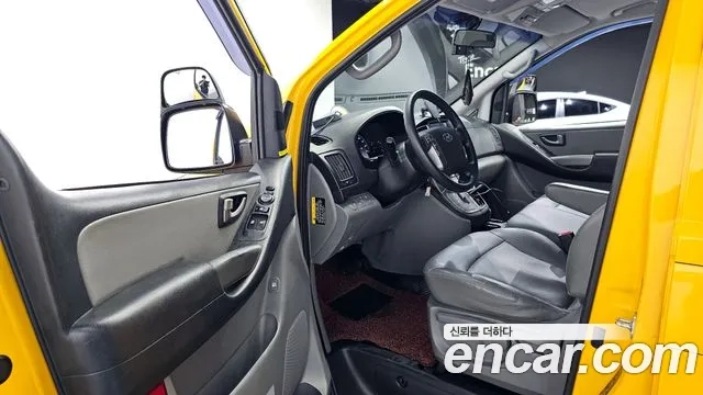 Hyundai The New Grand Starex 2019 Желтый из Кореи, фото 2