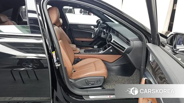 Audi A6 (C8) 2020 Черный из Кореи, фото 2