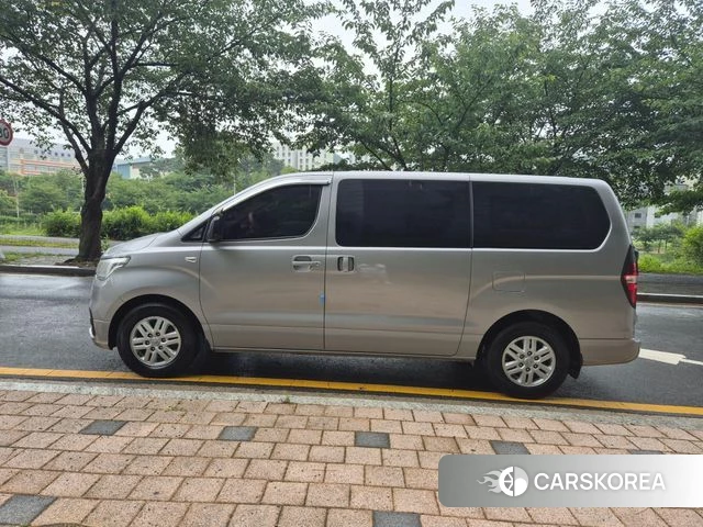 Hyundai The New Grand Starex id 4530874 из Кореи 2