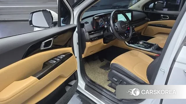 Kia Carnival 4th generation 2023 Белый из Кореи, фото 2