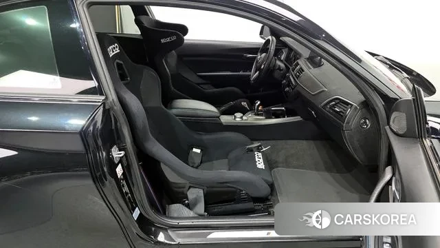 BMW M2 (F87) 2018 Черный из Кореи, фото 2